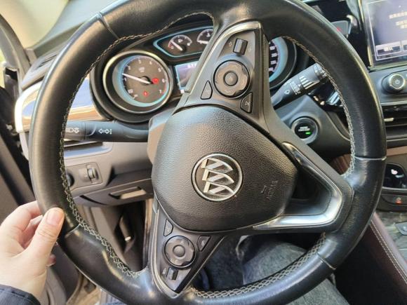 [上海·沪F] 二手别克昂科威Plus2014款 28T 四驱精英型