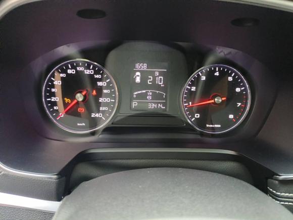 [深圳·赣D] 二手荣威荣威RX52019款 20T 两驱自动4G互联铂金版