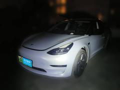 [上海·沪A] 特斯拉Model 32022款 后轮驱动版