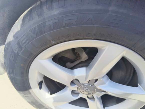 [上海·沪C] 二手奥迪奥迪A4L2015款 30 TFSI 自动舒适型