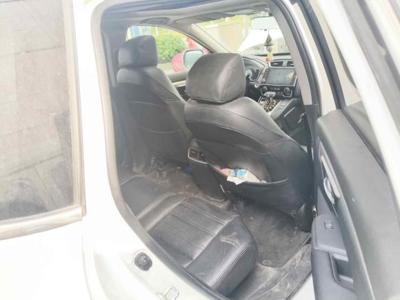 [上海·皖B] 二手本田本田CR-V2017款 240TURBO CVT两驱都市版