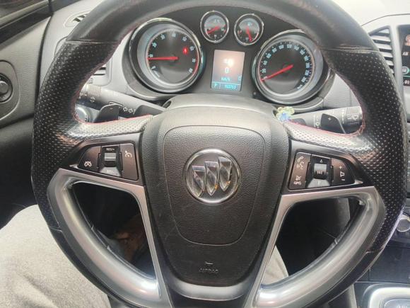 [上海·苏F] 二手别克君威2011款 GS 2.0T 超级运动版