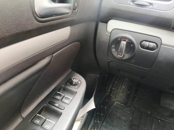 [西安·陕U] 二手大众高尔夫2011款 1.4TSI 豪华旅行版