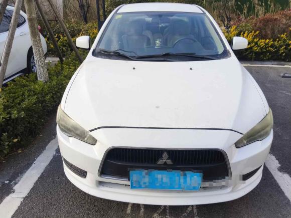 [青岛·鲁B] 二手三菱翼神2013款 致炫版 2.0L 手动舒适型