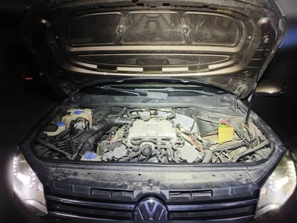 [南昌·赣A] 二手大众途锐2011款 3.0TSI 标配型