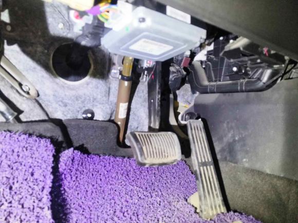 [西安·陕A] 二手起亚索兰托2013款 2.4L 7座汽油豪华版 国V