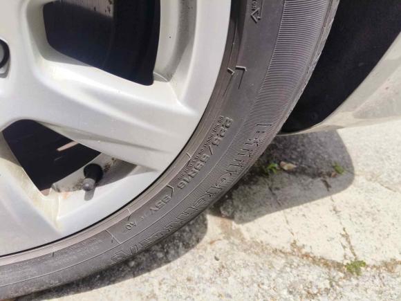 [上海·沪A] 二手奥迪奥迪A4L2010款 2.0 TFSI 舒适型