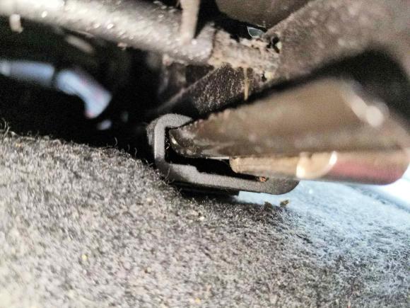 [佛山·粤X] 二手标致标致30082013款 2.0L 自动潮流版