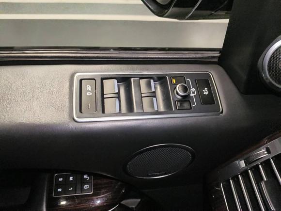 [武汉·鄂A] 二手路虎揽胜2013款 5.0 SC V8 AB 尊崇创世版