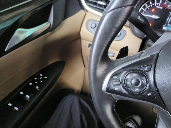 [芜湖·皖A] 二手别克别克GL82018款 ES 28T 旗舰型 国VI