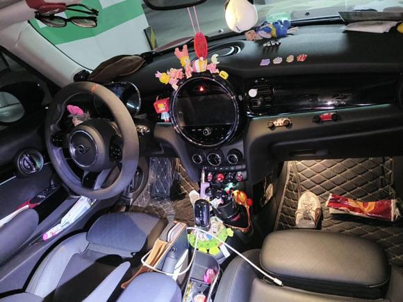 [上海·沪B] 二手MINIMINI2023款 2.0T COOPER S 艺术家