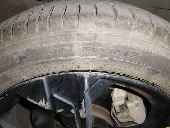 [上海·沪A] 二手荣威荣威i6 MAX新能源2020款 1.5T PHEV爽酷天幕版