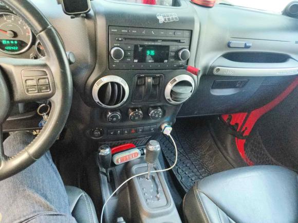 [上海·沪A] 二手Jeep牧马人2013款 3.6L Sahara 两门版