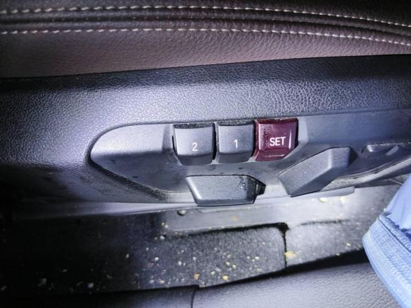 [上海·沪B] 二手宝马宝马X12020款 xDrive25Li 尊享型