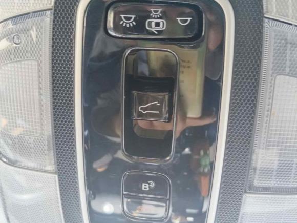 [义乌·浙G] 二手现代伊兰特2021款 1.5L CVT LUX尊贵版