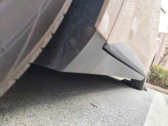 [上海·沪A] 二手小鹏小鹏MONA M032024款 515 长续航