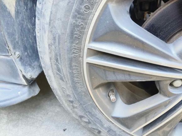 [上海·沪C] 二手现代北京现代ix252015款 1.6L 自动两驱智能型GLS