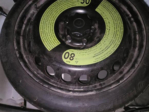 [武汉·鄂A] 二手奥迪奥迪A4L2015款 35 TFSI 自动舒适型