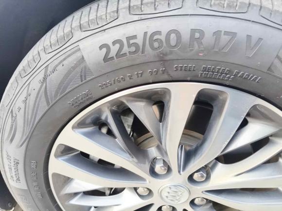 [南京·苏F] 二手别克别克GL82018款 ES 28T 豪华型 国VI