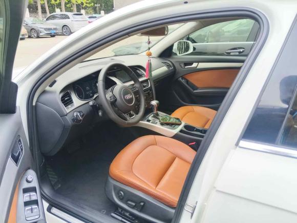 [上海·沪A] 二手奥迪奥迪A4L2013款 35 TFSI 自动标准型