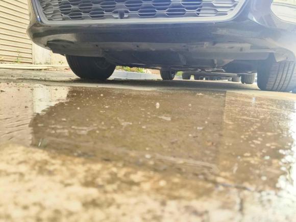 [深圳·粤B] 二手雪铁龙雪铁龙C52014款 2.0L 自动尊悦型