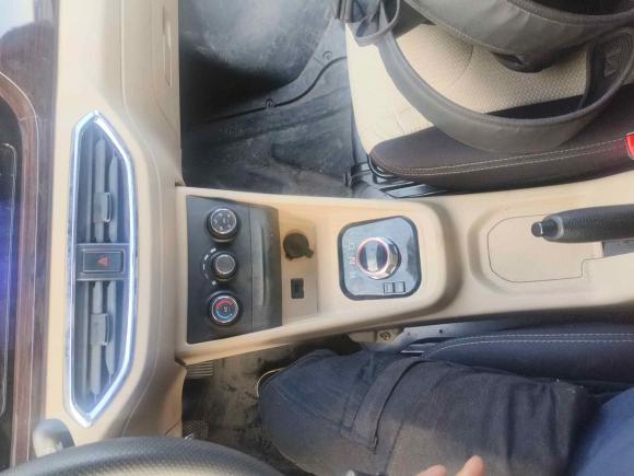 [武汉·鄂A] 二手长安跨越跨越星V7 EV2022款 标准型270km