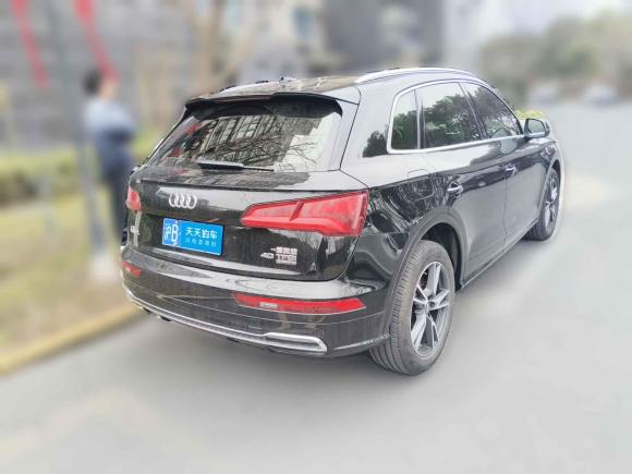 [上海·沪B] 二手奥迪奥迪Q5L2020款 40 TFSI 荣享时尚型