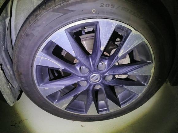 [深圳·闽H] 二手日产蓝鸟2016款 1.6L CVT智酷版