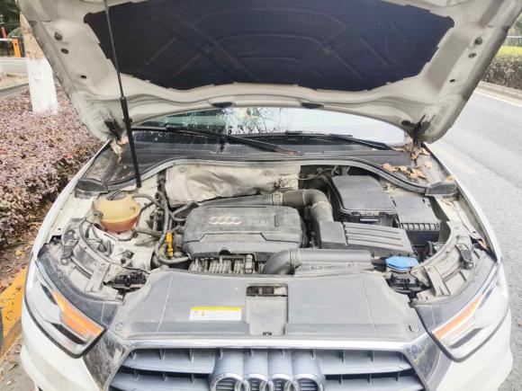 [苏州·苏E] 二手奥迪奥迪Q32016款 35 TFSI 时尚型