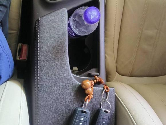 [宁波·浙B] 二手别克君威2014款 2.4L SIDI精英时尚型