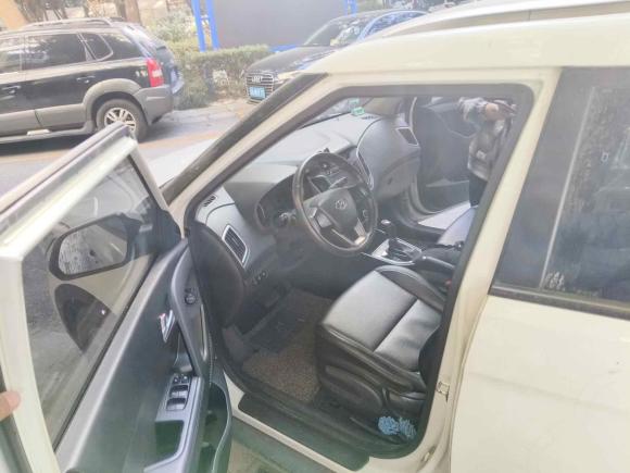 [杭州·浙A] 二手现代北京现代ix252015款 1.6L 自动两驱智能型GLS