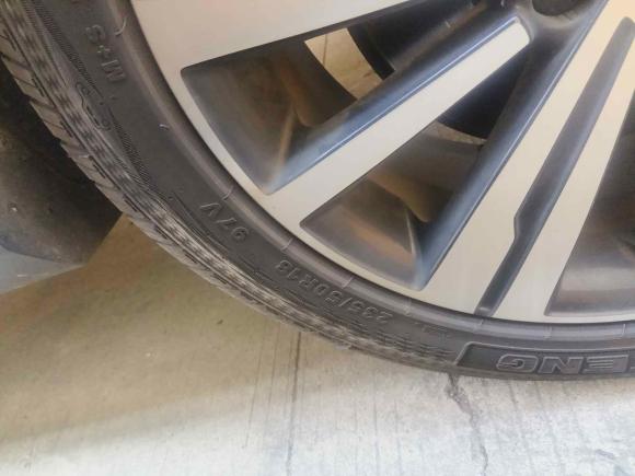 [上海·沪A] 二手荣威荣威RX5新能源2017款 eRX5 50T 混动互联尊贵旗舰版