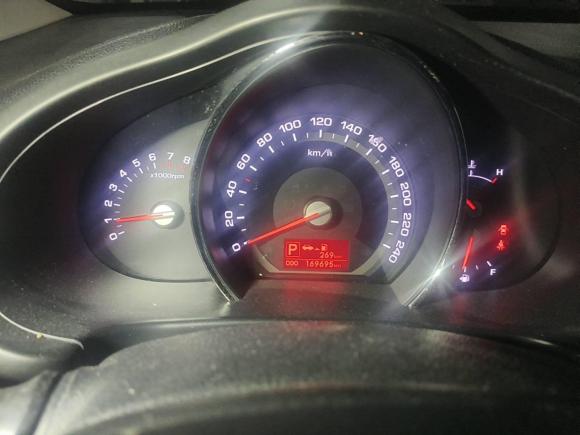 [西安·陕A] 二手起亚智跑2012款 2.0L 自动两驱版GLS