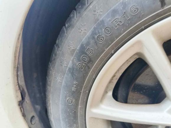 [上海·沪D] 二手福特福克斯2015款 两厢 EcoBoost 125 自动超能风尚型