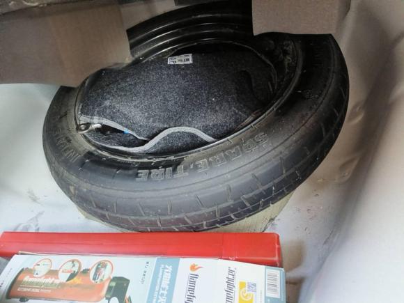 [上海·苏G] 二手起亚起亚K22017款 三厢 1.4L MT 15周年特别版GLS