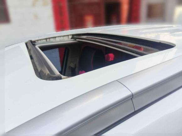 [西安·陕A] 二手长安长安CS552018款 1.5T 自动炫色型 国V