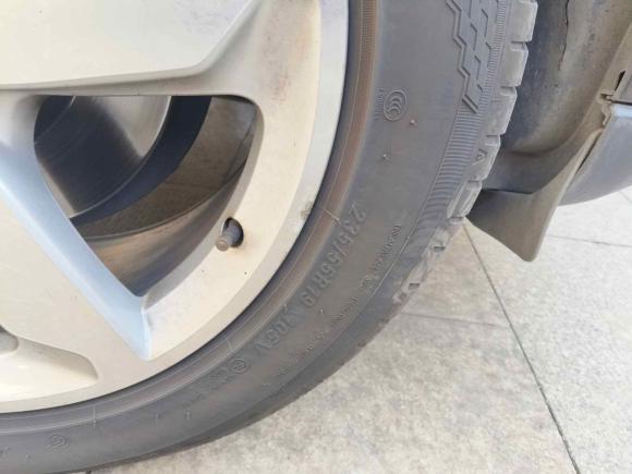 [无锡·沪C] 二手奥迪奥迪Q52017款 40 TFSI 进取型