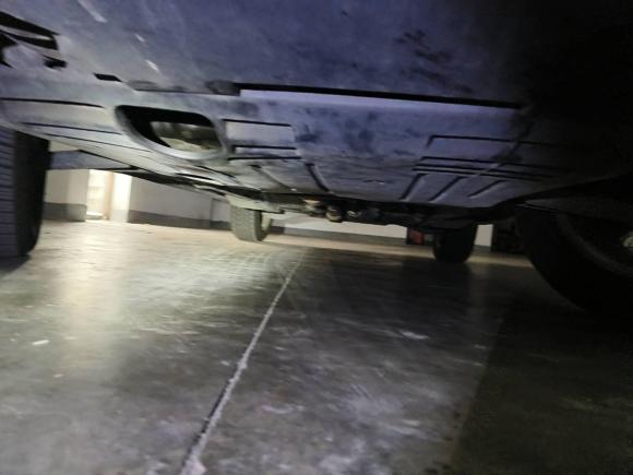 [上海·沪L] 二手Jeep指南者2011款 2.4L 四驱运动版