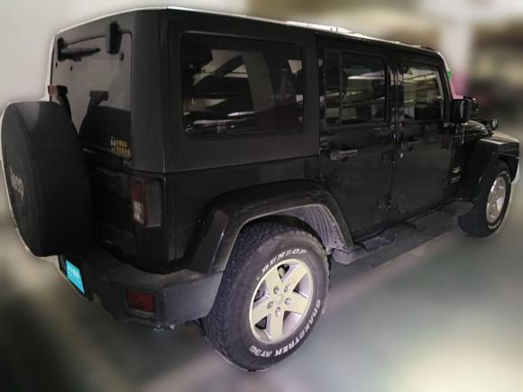 [武汉·鄂A] 二手Jeep牧马人2012款 3.6L Sahara 四门版
