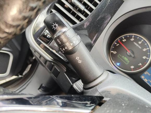 [深圳·鄂B] 二手三菱欧蓝德2018款 2.0L 两驱荣耀版 5座