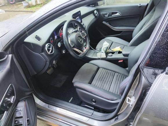 [上海·沪E] 二手奔驰奔驰CLA2017款 CLA 220 4MATIC