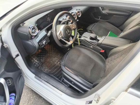 [杭州·浙A] 二手奔驰奔驰A级2020款 改款 A 200 L 运动轿车时尚型