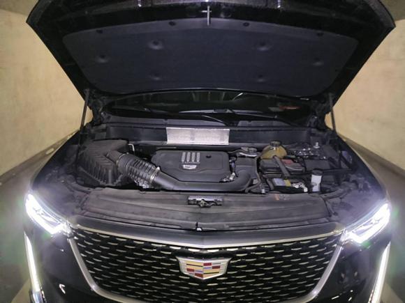 [上海·沪B] 二手凯迪拉克凯迪拉克XT62021款 28T 七座豪华型