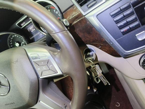 [杭州·浙J] 二手奔驰奔驰M级2012款 ML 350 动感型