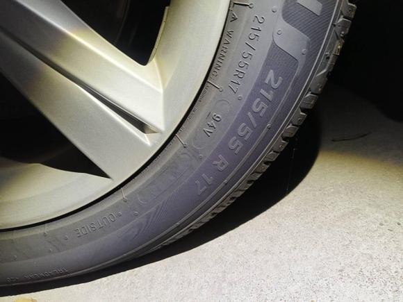 [广州·冀R] 二手大众帕萨特B42014款 1.8TSI DSG御尊版