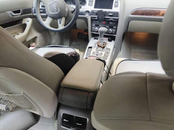 [南昌·赣A] 二手奥迪奥迪A6L2010款 2.0 TFSI 自动标准型