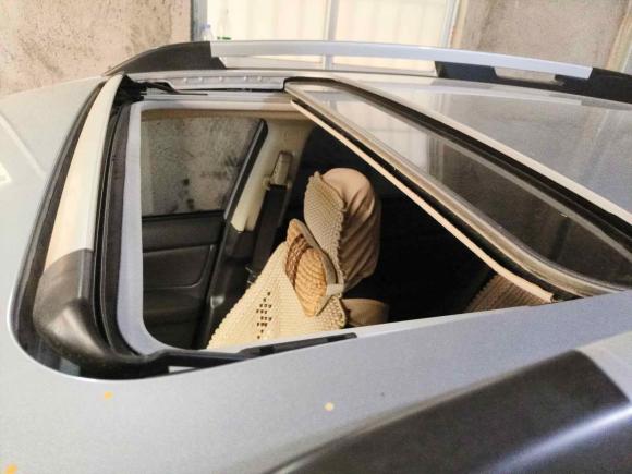 [广州·粤V] 二手斯巴鲁斯巴鲁XV2012款 2.0i 豪华导航版