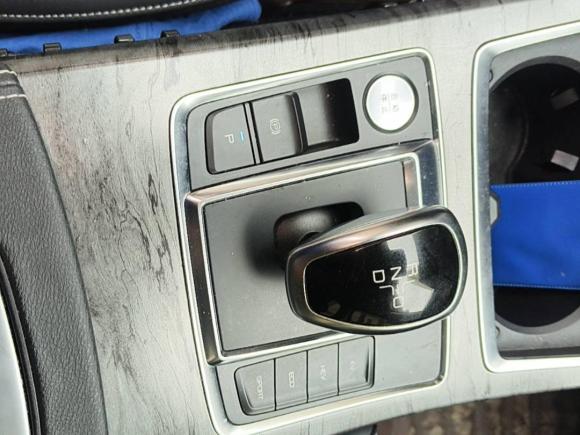 [上海·沪A] 二手比亚迪秦Pro新能源2018款 DM 1.5TI 自动智联锐耀型