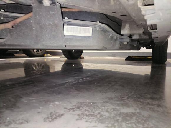 [南京·苏A] 二手零跑汽车零跑T032021款 400舒享版