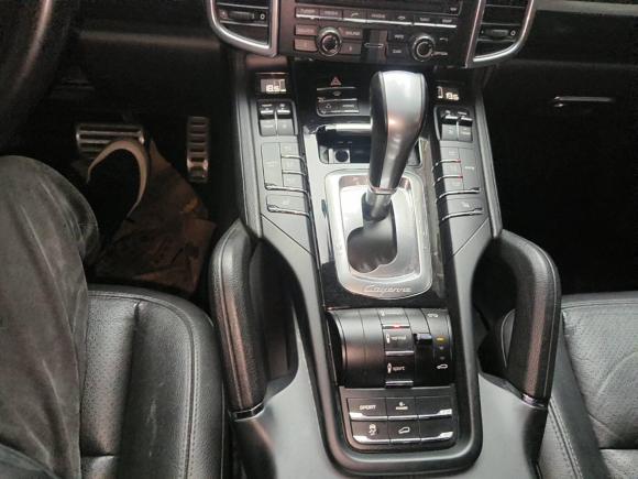 [杭州·浙A] 二手保时捷Cayenne2011款 Cayenne S Hybrid 3.0T